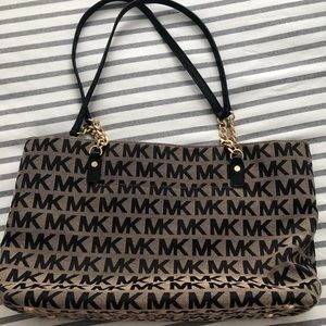 Michael Kors MK Signature Black Chain Tote